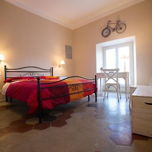 Camera con letto queen size